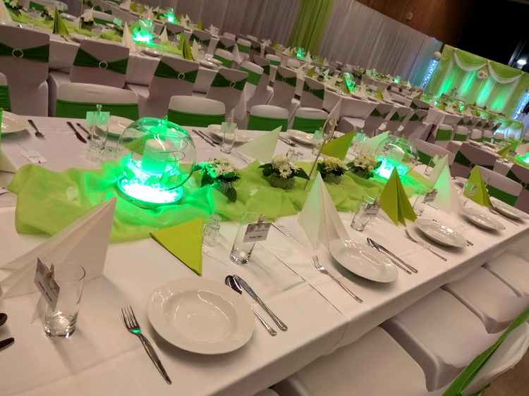 Hochzeitsdekoration Festtafel